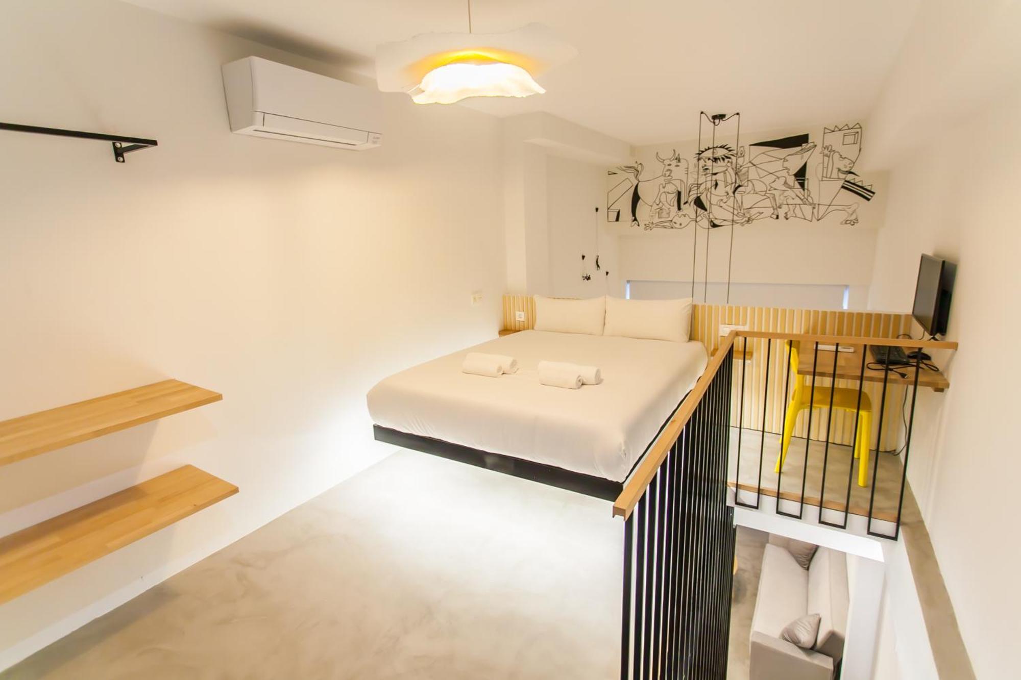 Guernica Luxury Duplex - Location, Light, And Art Apartman Madrid Kültér fotó