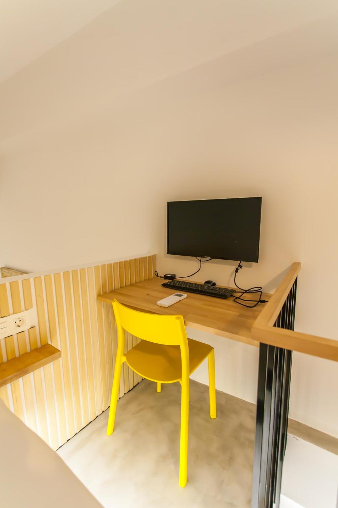 Guernica Luxury Duplex - Location, Light, And Art Apartman Madrid Kültér fotó
